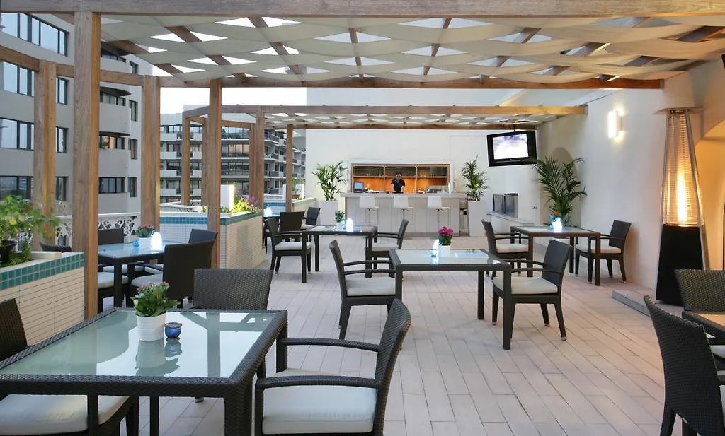 Ramada Dubai Hotel