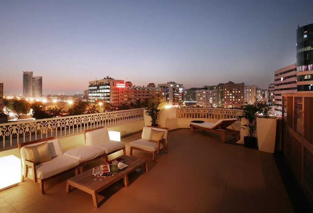 Ramada Dubai Hotel 4*,