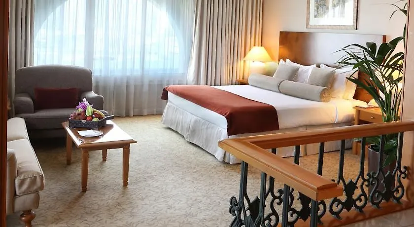 Ramada Dubai Hotel 4*,